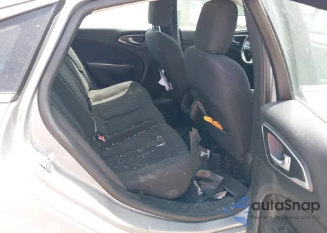 2015 Chrysler 200 Limited из США, поврежденный, VIN 1C3CCCAB5FN590167